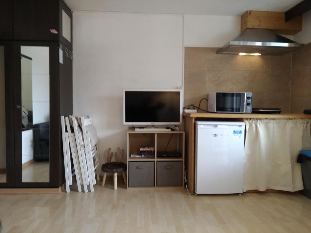 Studio Appartement Avec Piscine, Ski Porte Du Soleil Morgins, Ps3 Games, Wash & Bring Sheets Luaran gambar